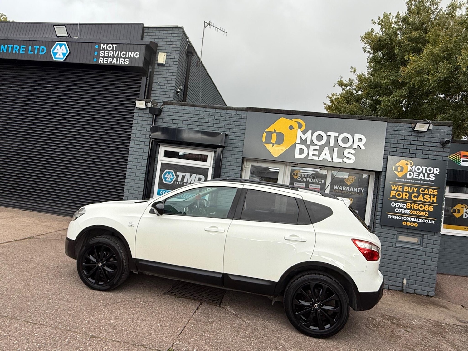 Used Nissan Qashqai for sale - 76521749: Photo 10