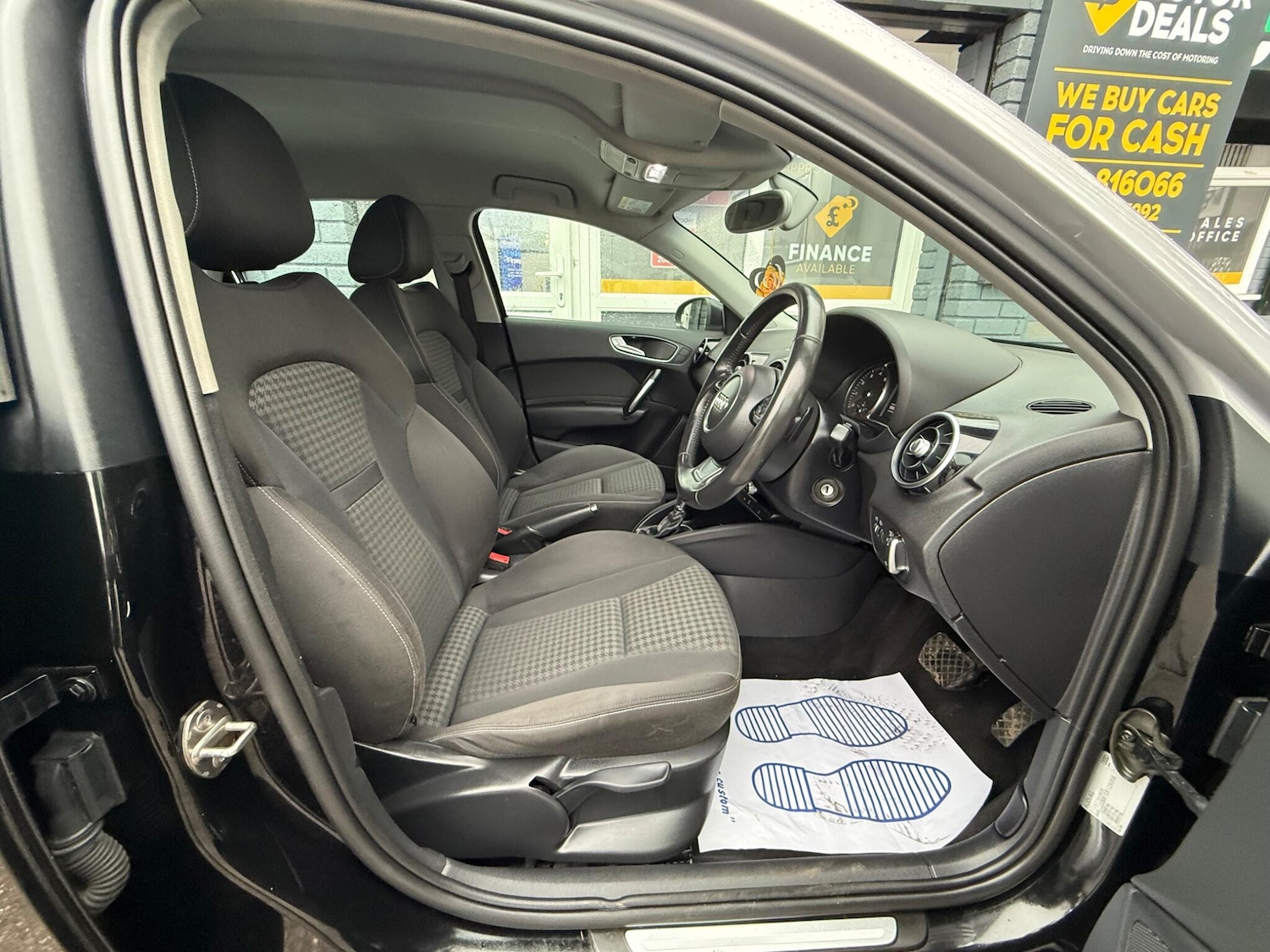 Used Audi A1 2014 for sale - 77315429: Photo 15