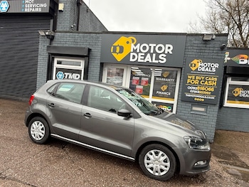 Used Volkswagen Polo 2015 for sale - 77345086: Photo