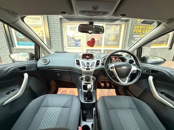 Used Ford Fiesta 2009 for sale - 79132630: Photo