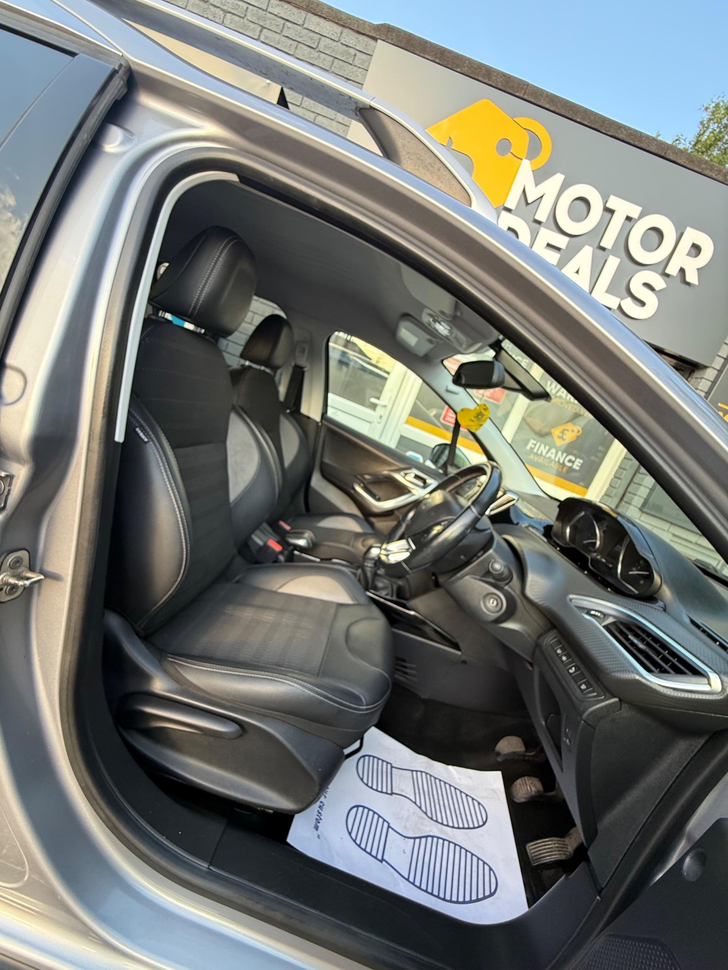 Used Peugeot 2008 2018 for sale - 77203228: Photo 15