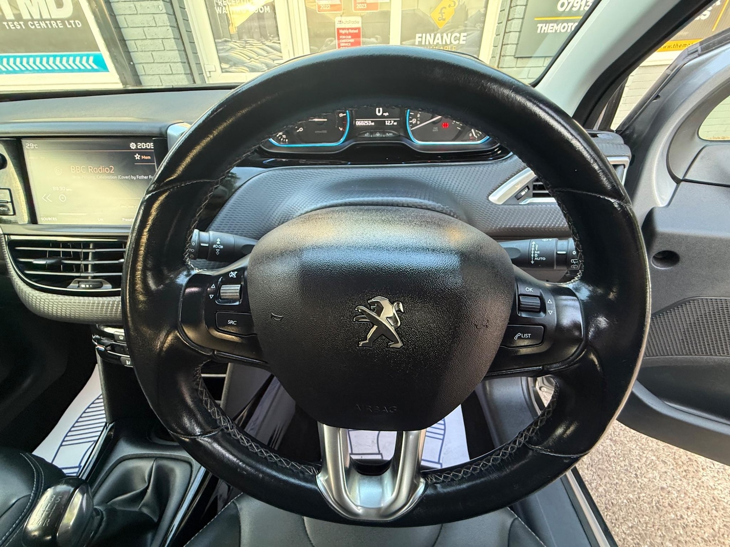 Used Peugeot 2008 2018 for sale - 77203228: Photo 24