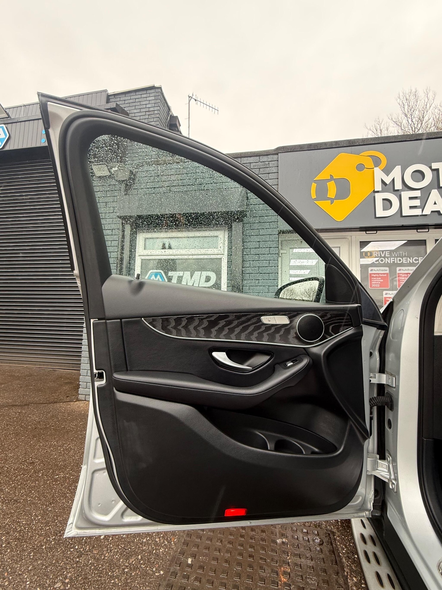 Used Mercedes-Benz GLC 2018 for sale - 77633681: Photo 14