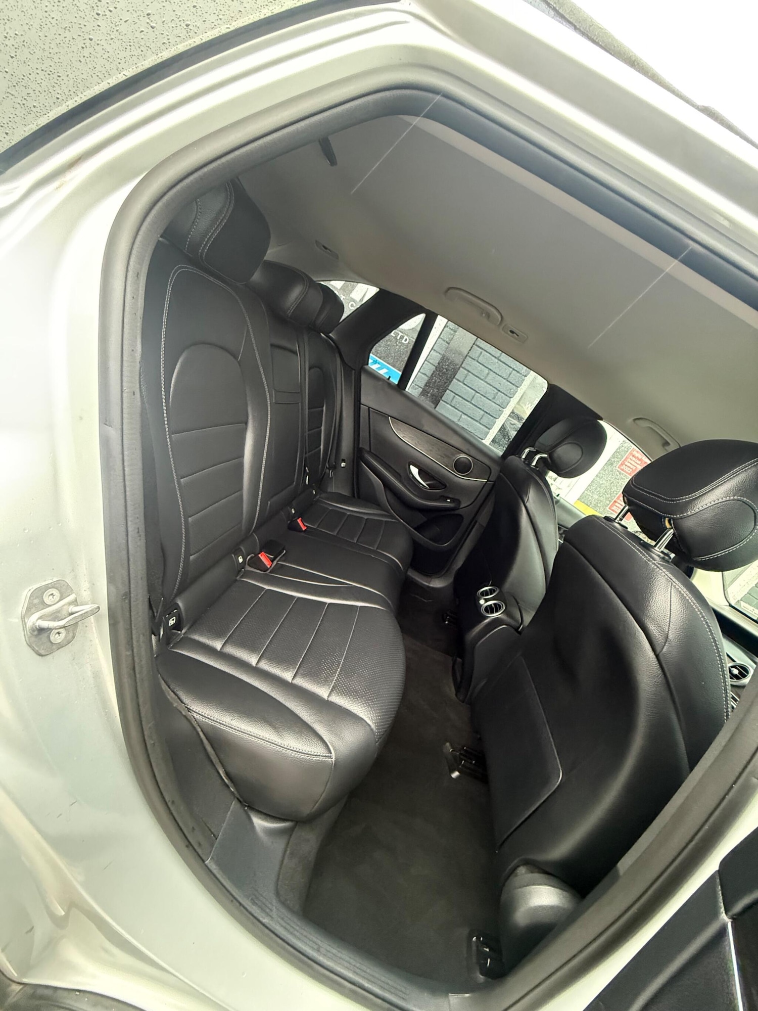 Used Mercedes-Benz GLC 2018 for sale - 77633681: Photo 22