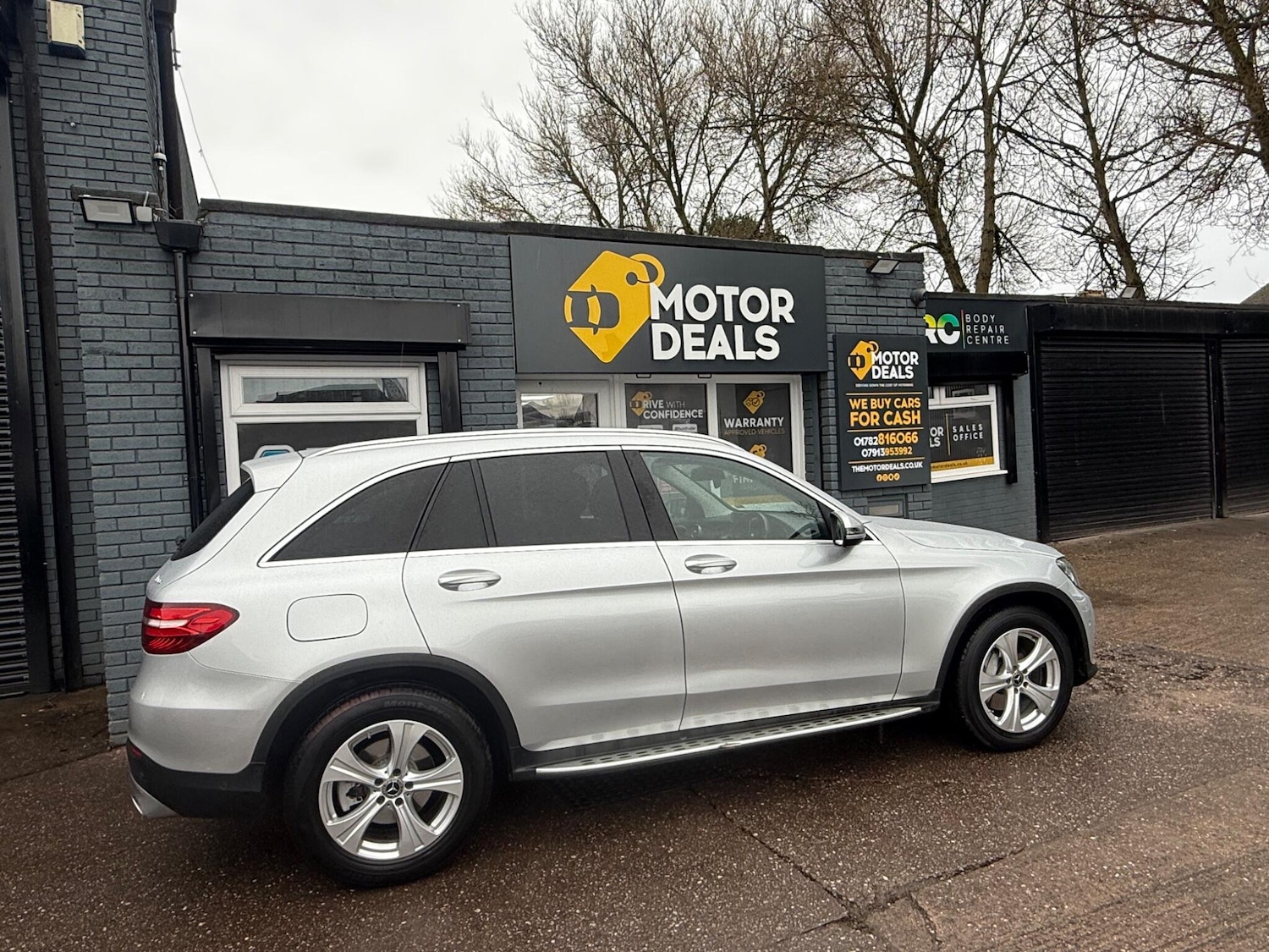 Used Mercedes-Benz GLC 2018 for sale - 77633681: Photo 6