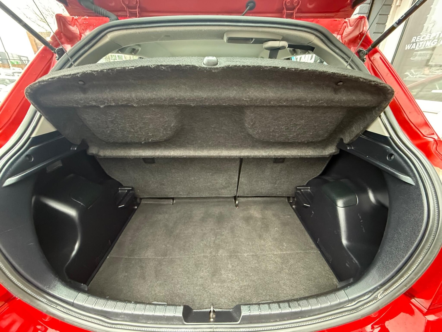 Used Toyota Yaris 2013 for sale - 77400518: Photo 29