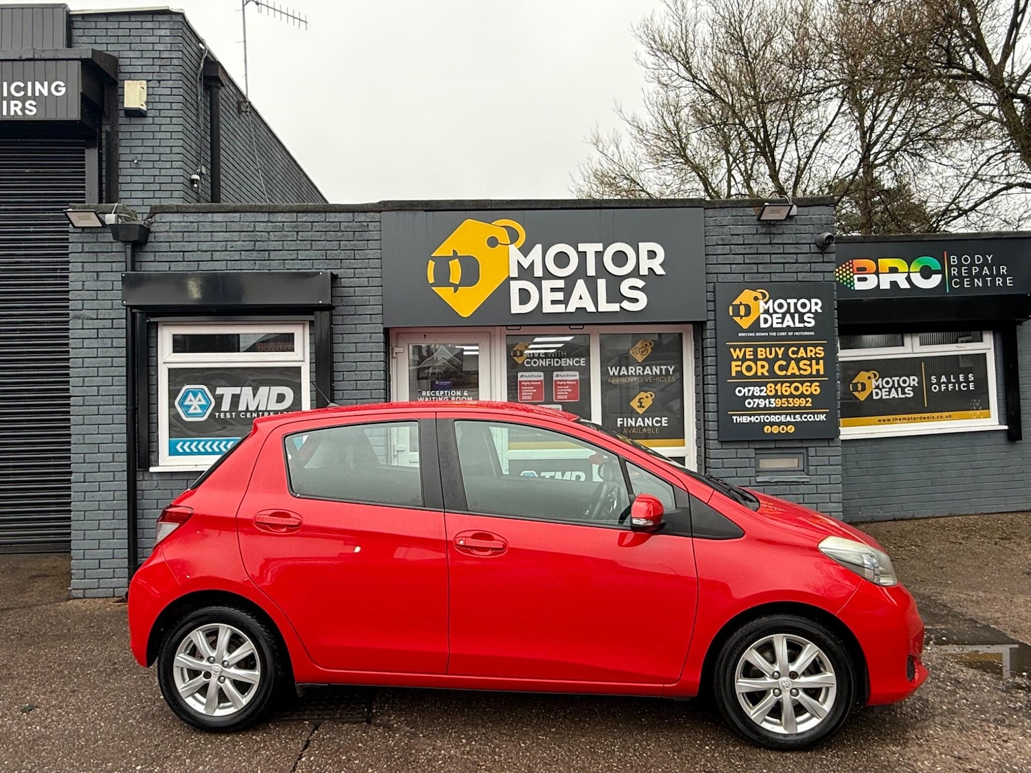 Used Toyota Yaris 2013 for sale - 77400518: Photo 5