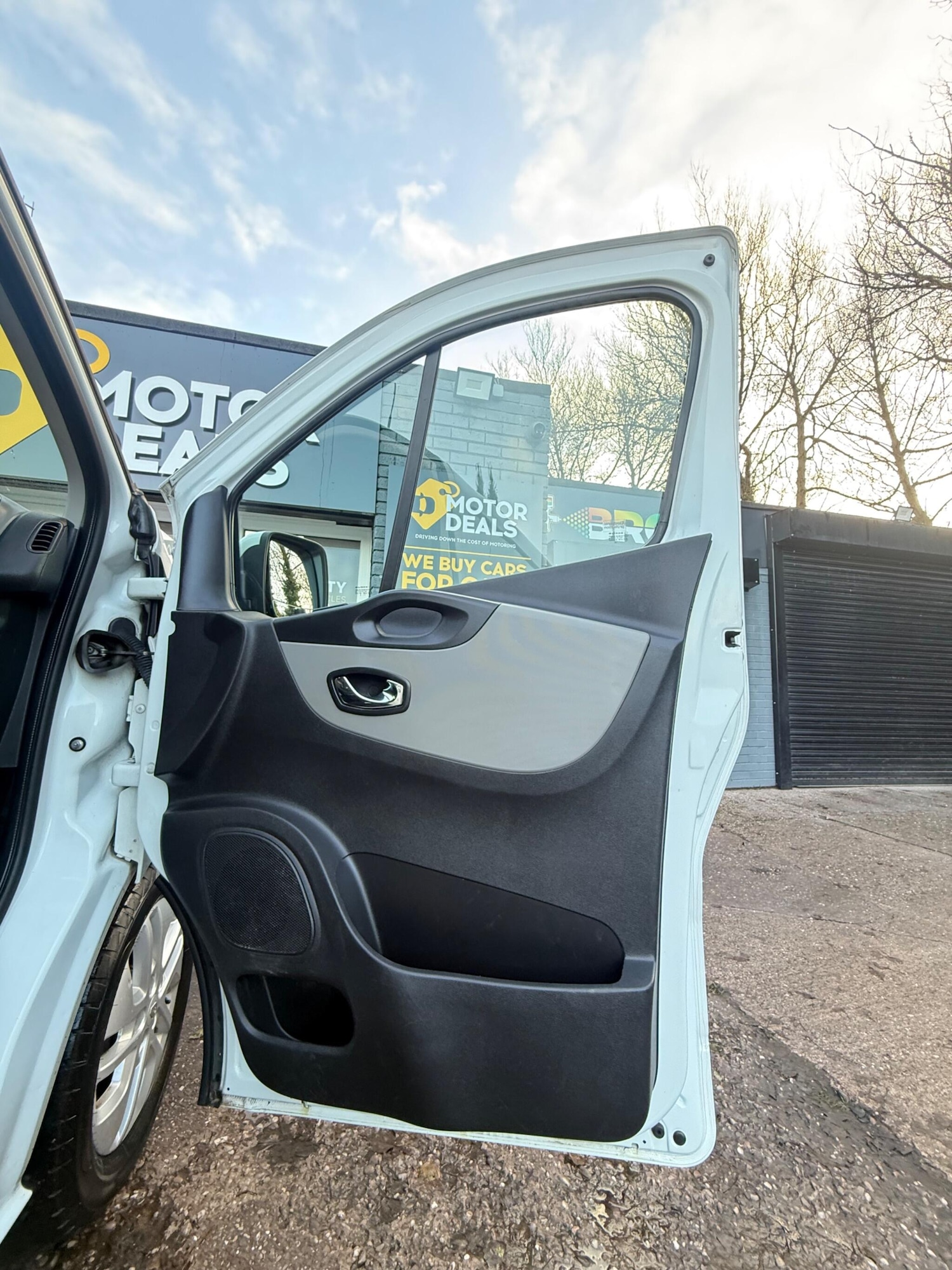 Used Renault Trafic 2019 for sale - 76752640: Photo 13