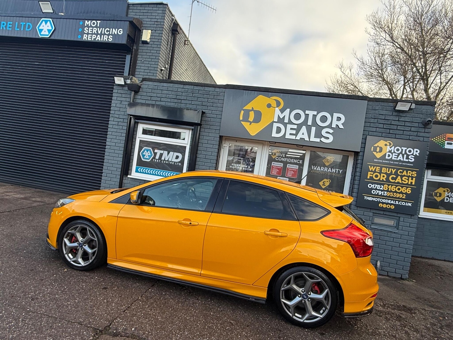 Used Ford Focus 2013 for sale - 77049948: Photo 10