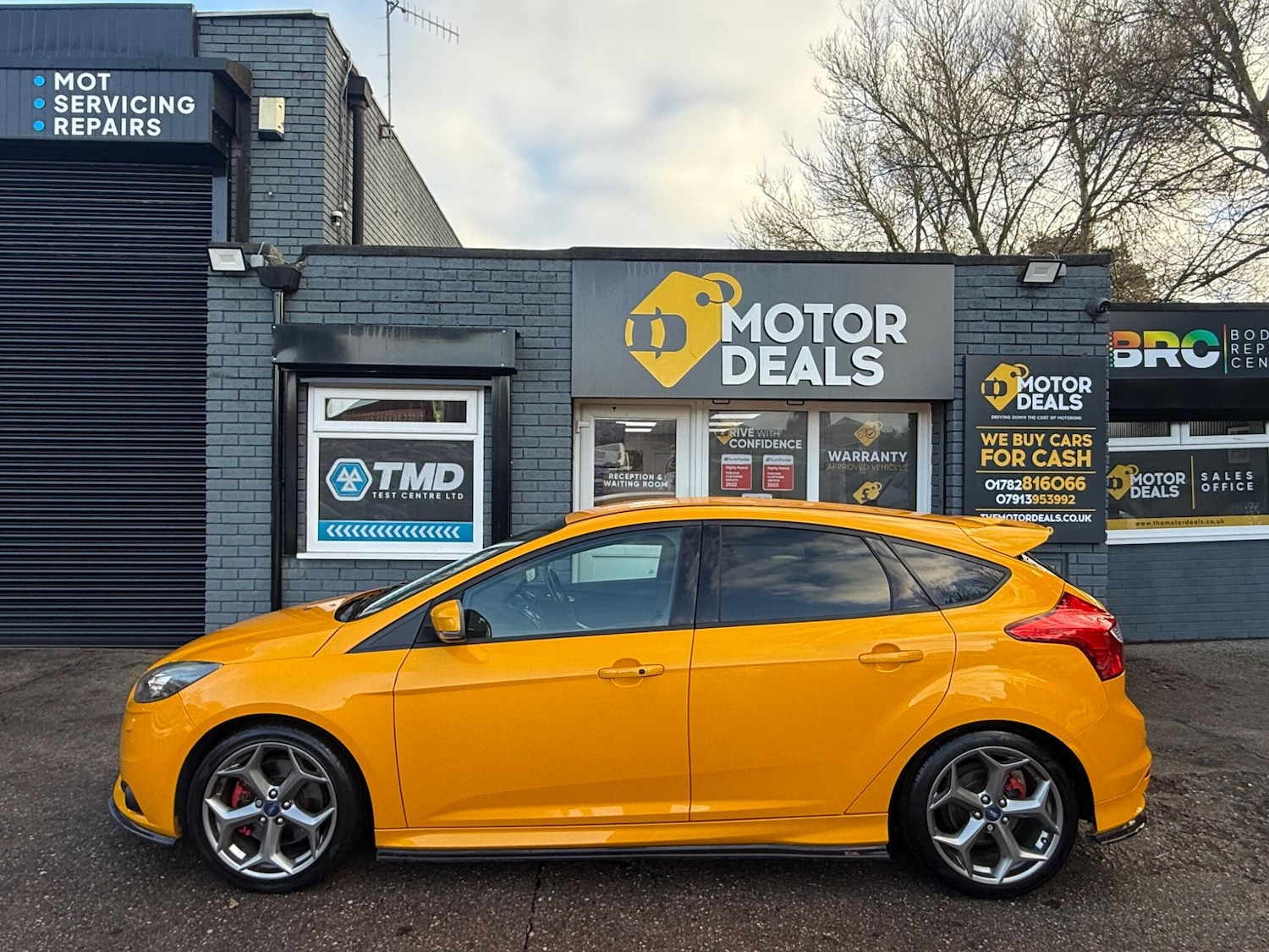 Used Ford Focus 2013 for sale - 77049948: Photo 9