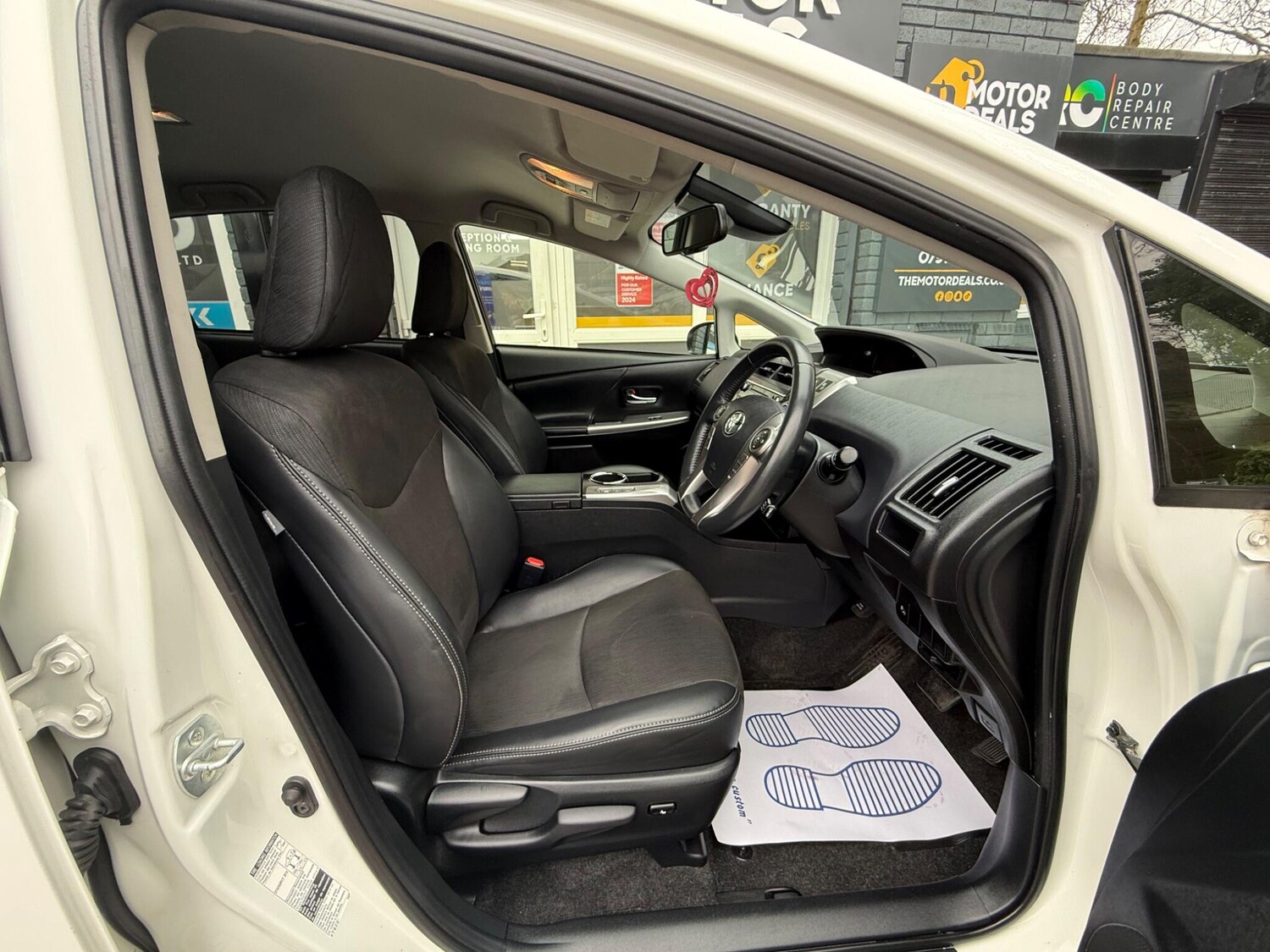 Used Toyota Prius+ 2020 for sale - 77808230: Photo 15