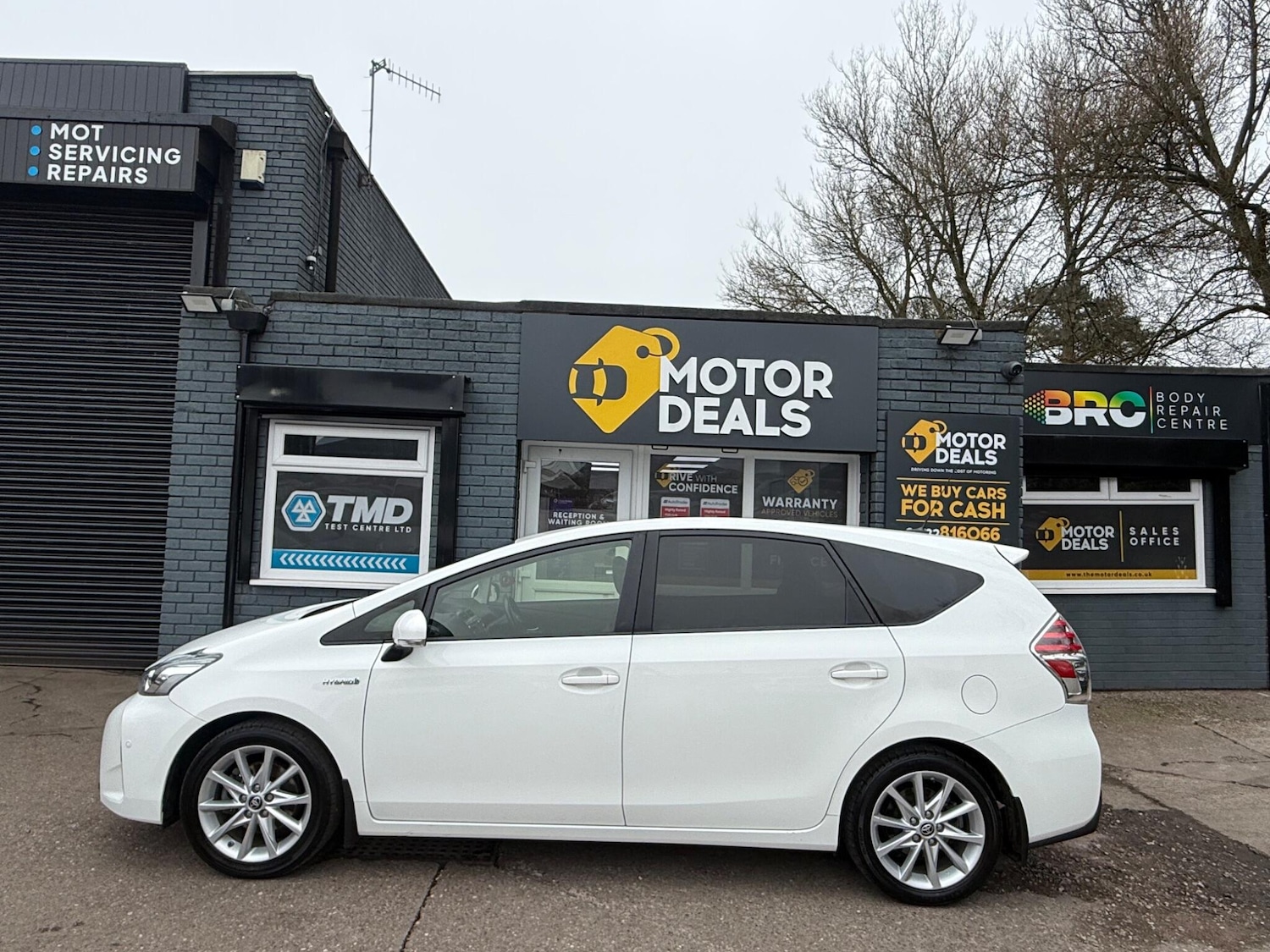 Used Toyota Prius+ 2020 for sale - 77808230: Photo 9