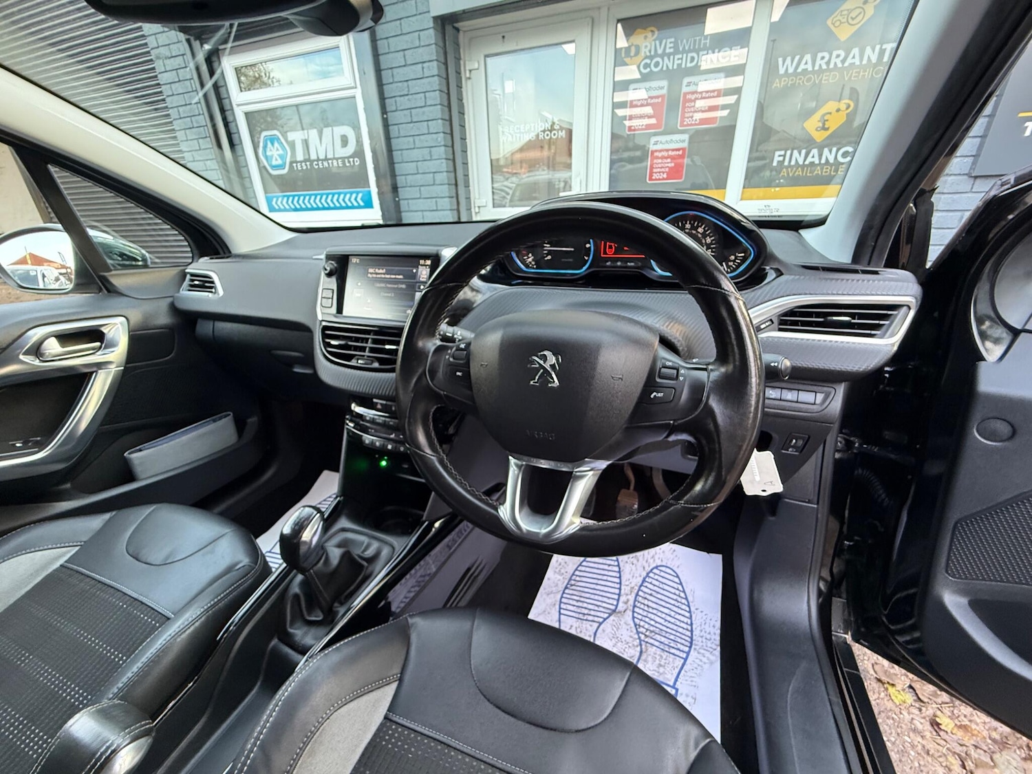 Used Peugeot 2008 2015 for sale - 77090833: Photo 23