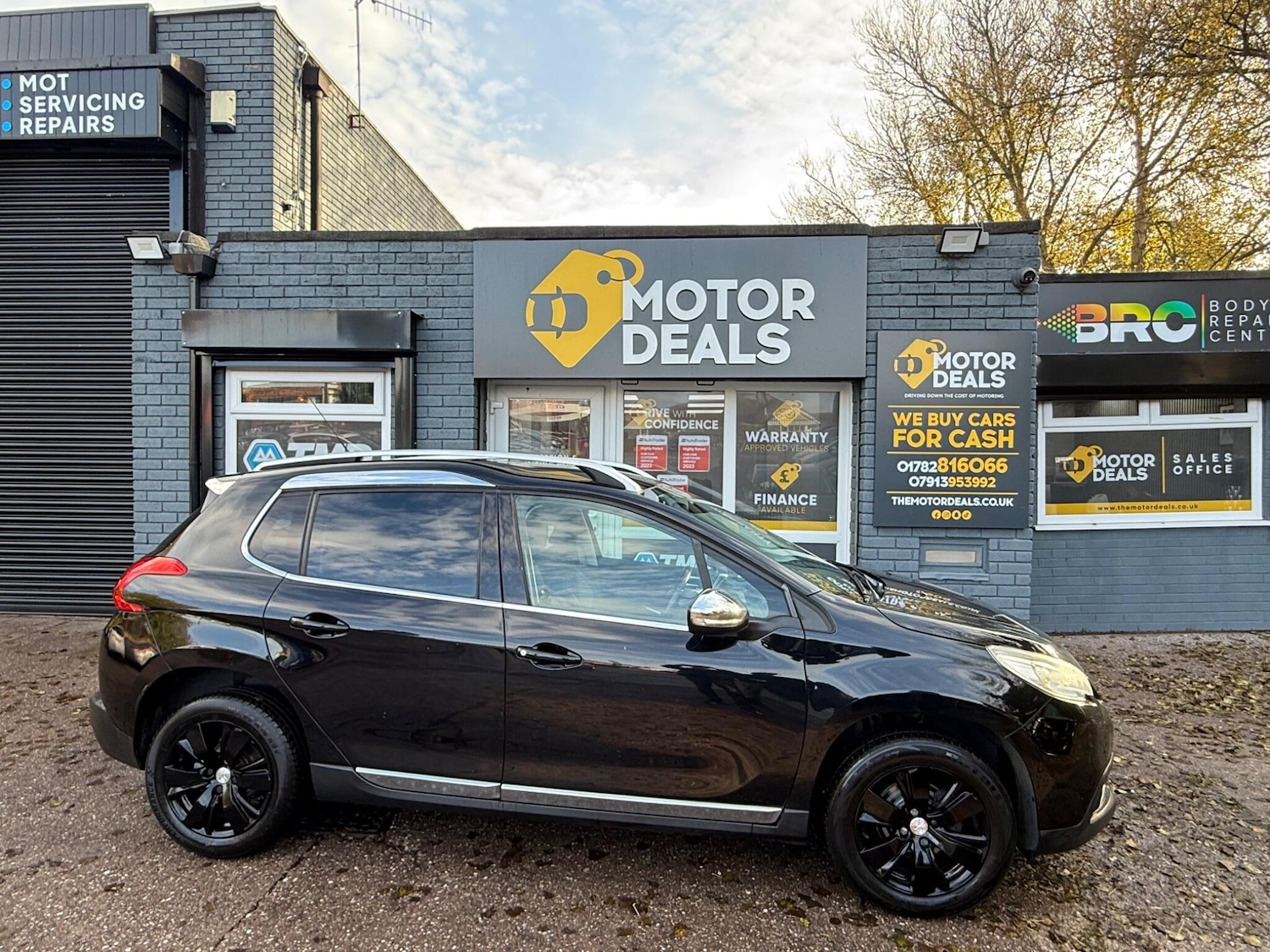 Used Peugeot 2008 2015 for sale - 77090833: Photo 5