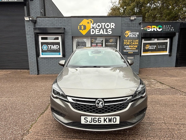 Used Vauxhall Astra 2016 for sale - 76247661: Photo 2