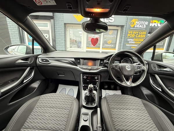 Used Vauxhall Astra 2016 for sale - 76247661: Photo 4
