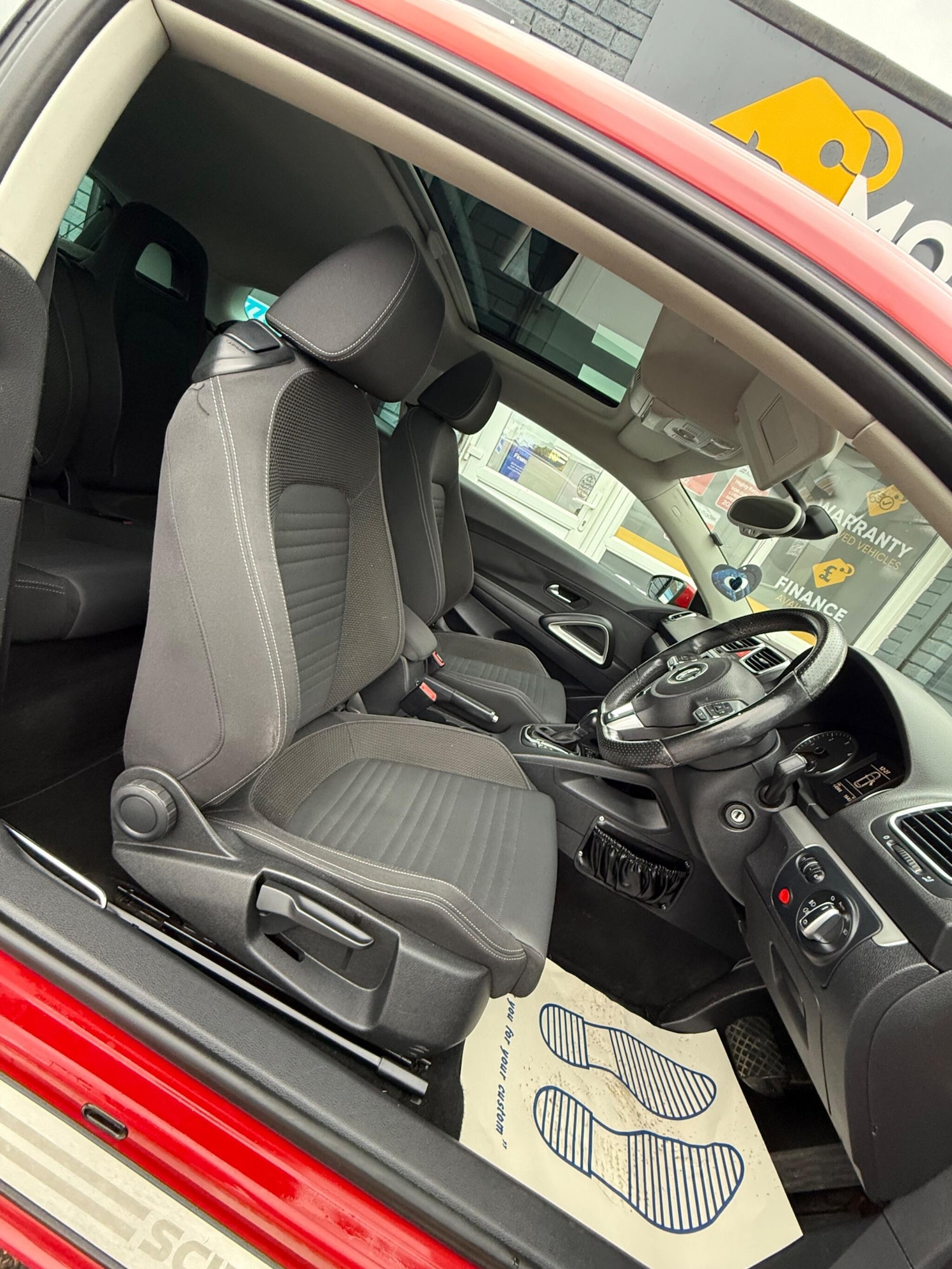 Used Volkswagen Scirocco 2010 for sale - 77203743: Photo 16