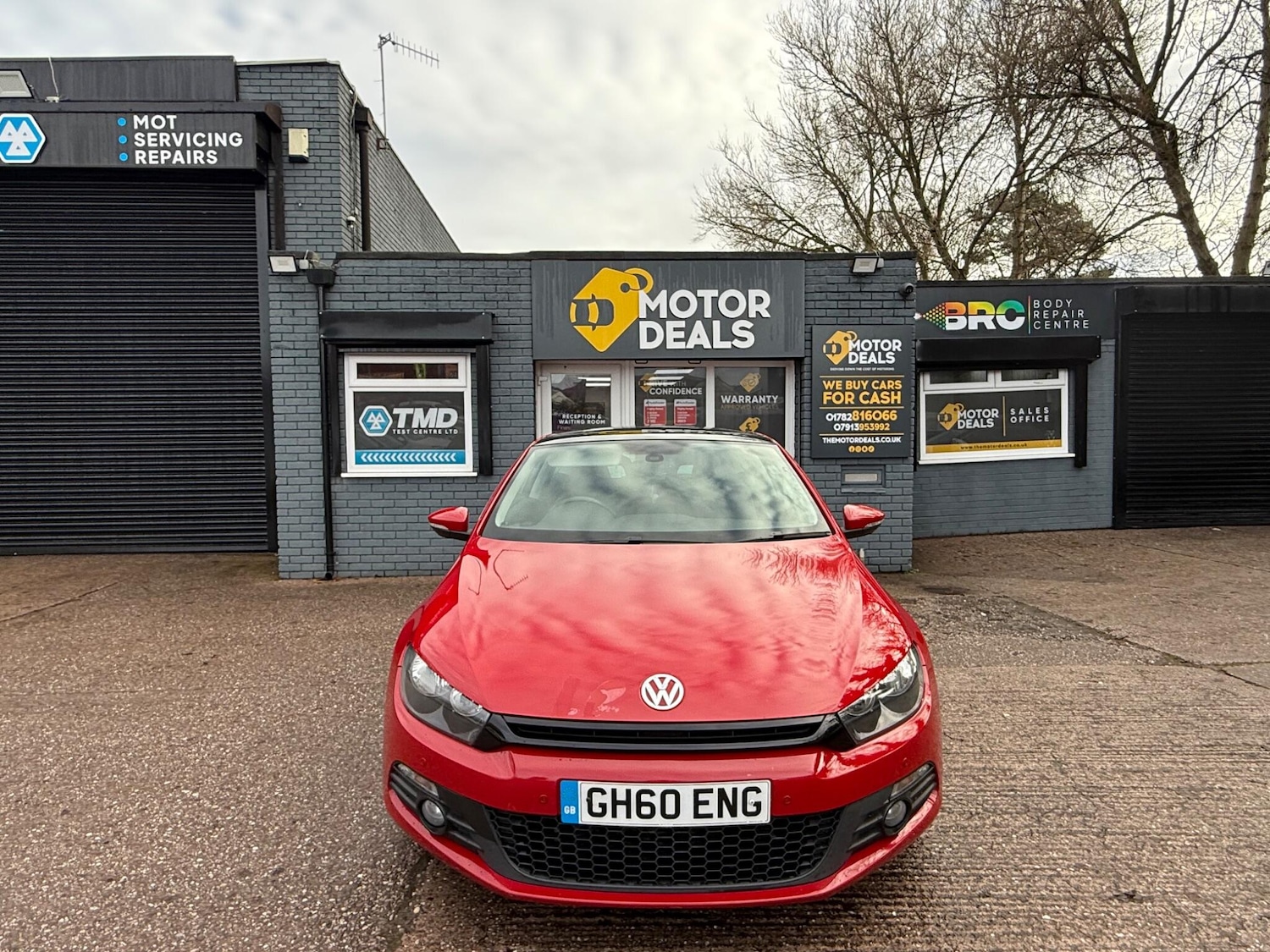 Used Volkswagen Scirocco 2010 for sale - 77203743: Photo 2