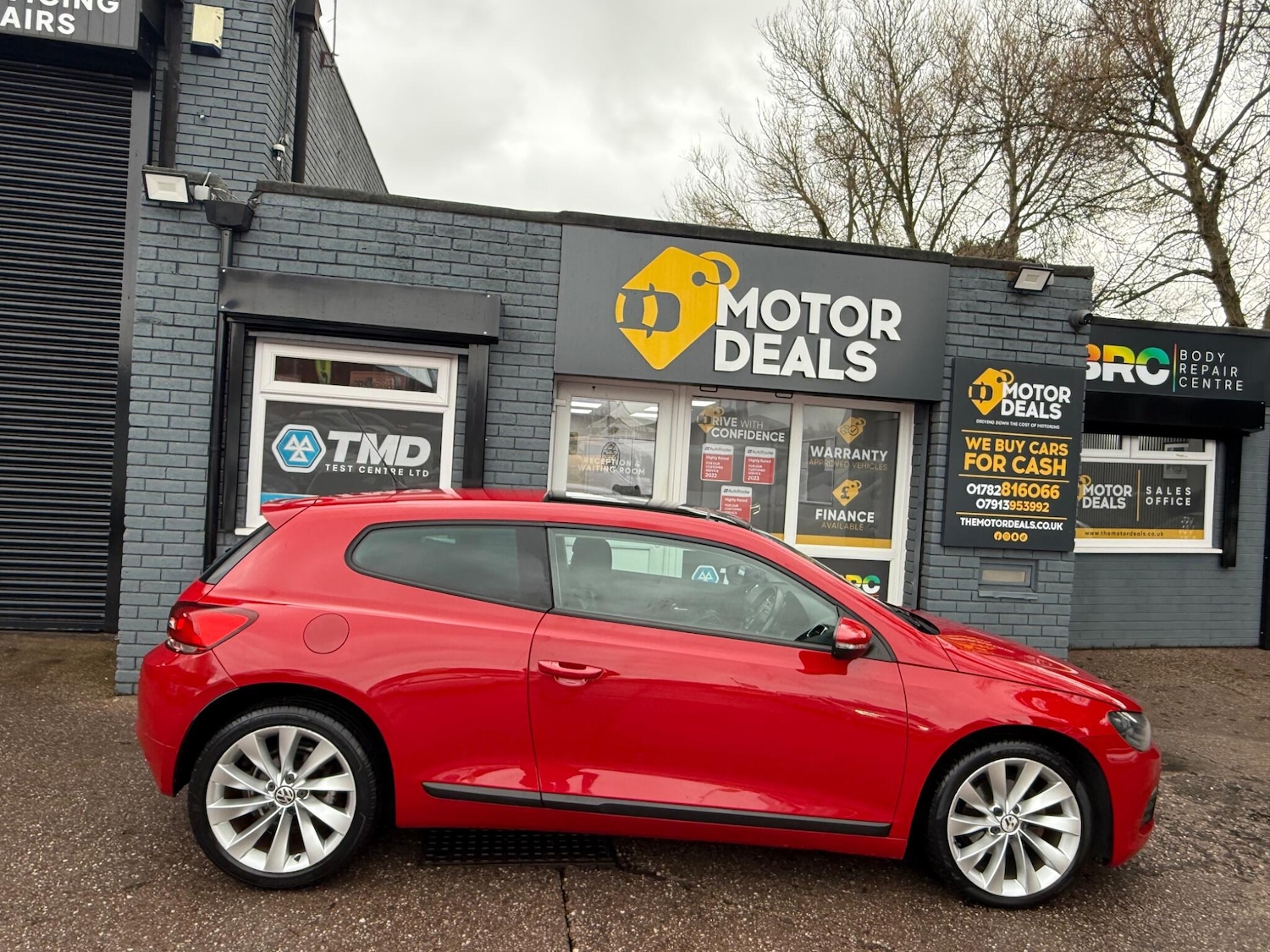 Used Volkswagen Scirocco 2010 for sale - 77203743: Photo 8