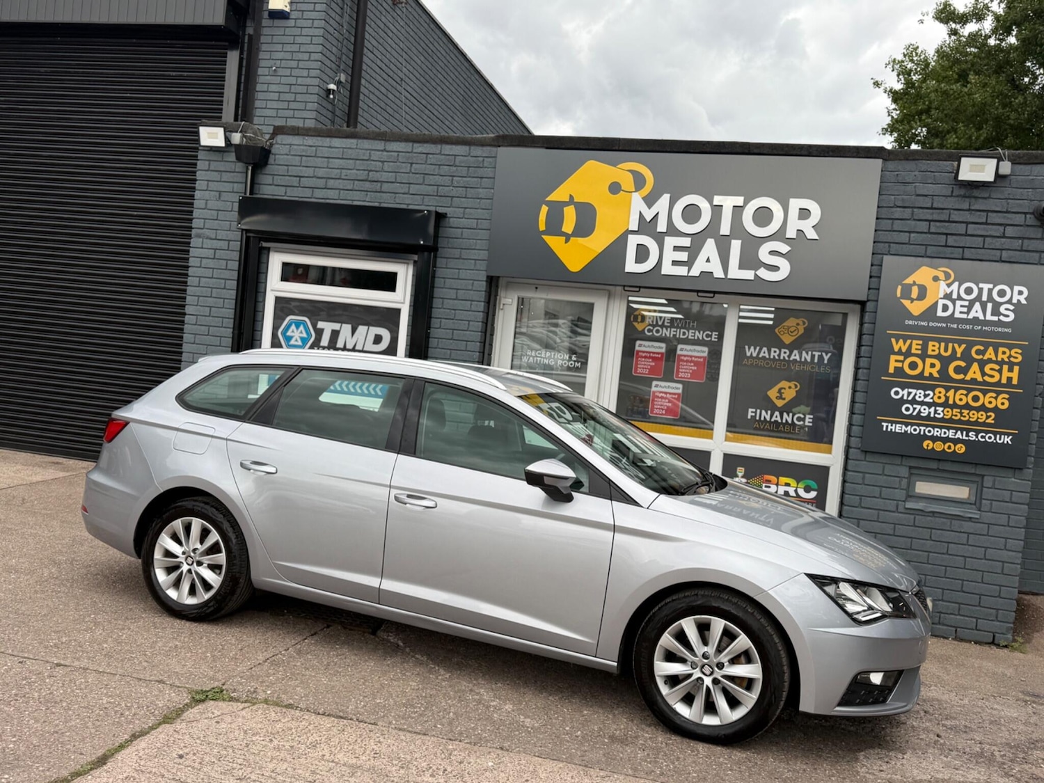 Used SEAT Leon 2019 for sale - 76239005: Photo 1