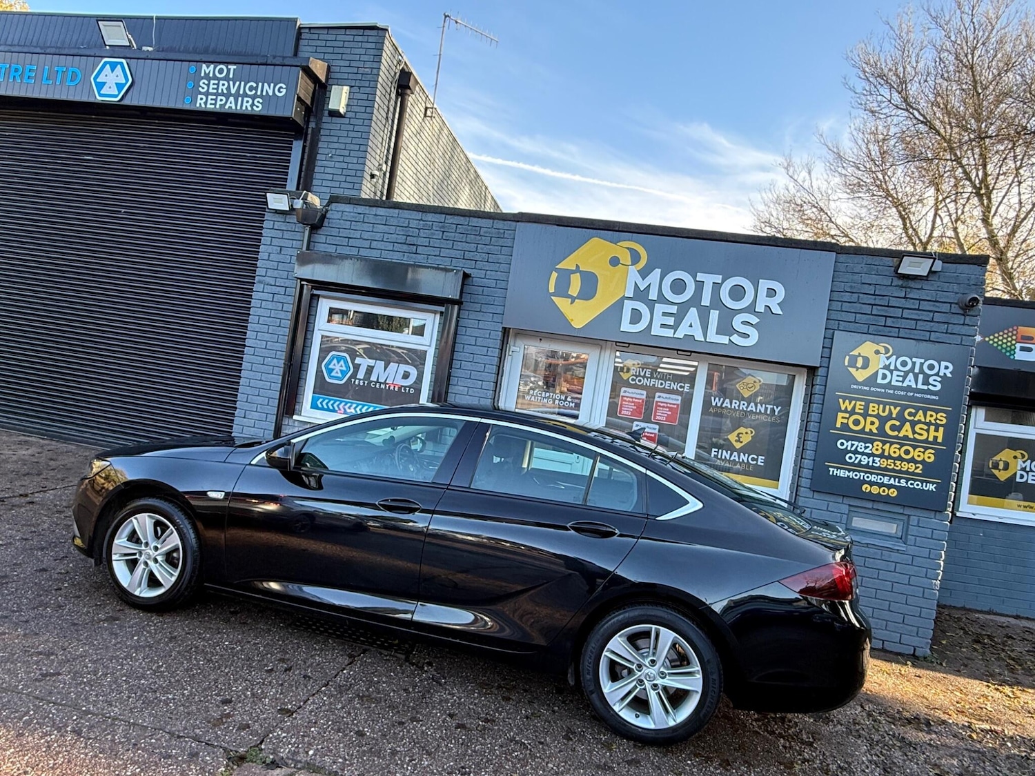 Used Vauxhall Insignia 2019 for sale - 76849801: Photo 10