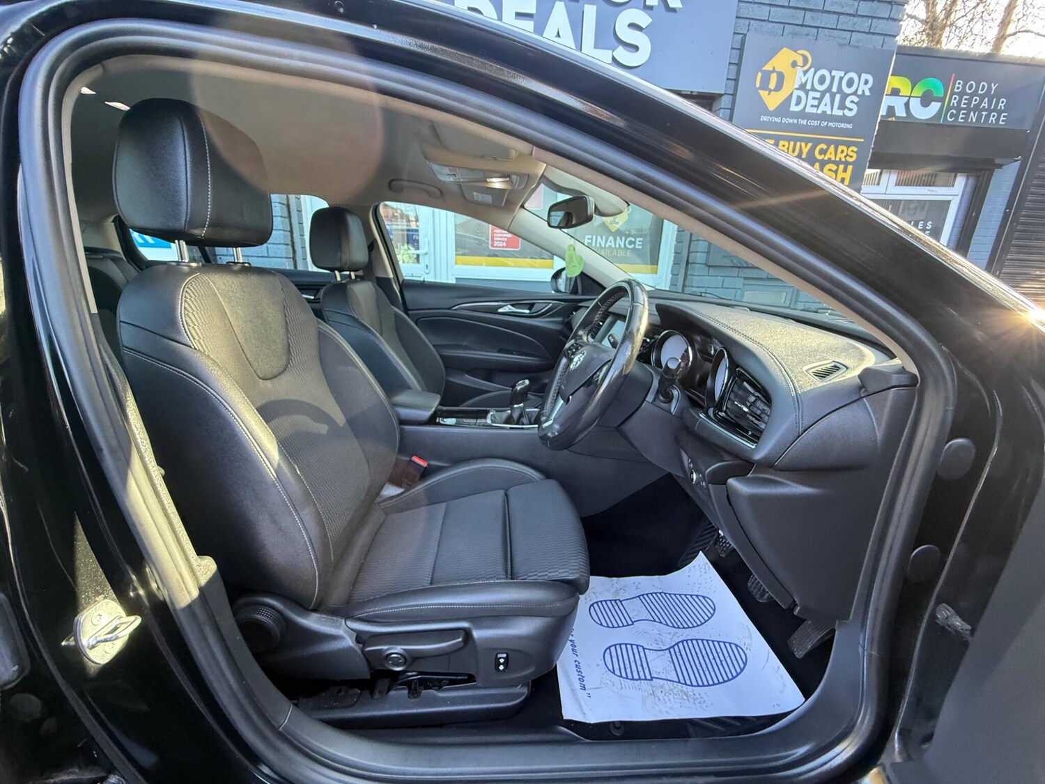 Used Vauxhall Insignia 2019 for sale - 76849801: Photo 16