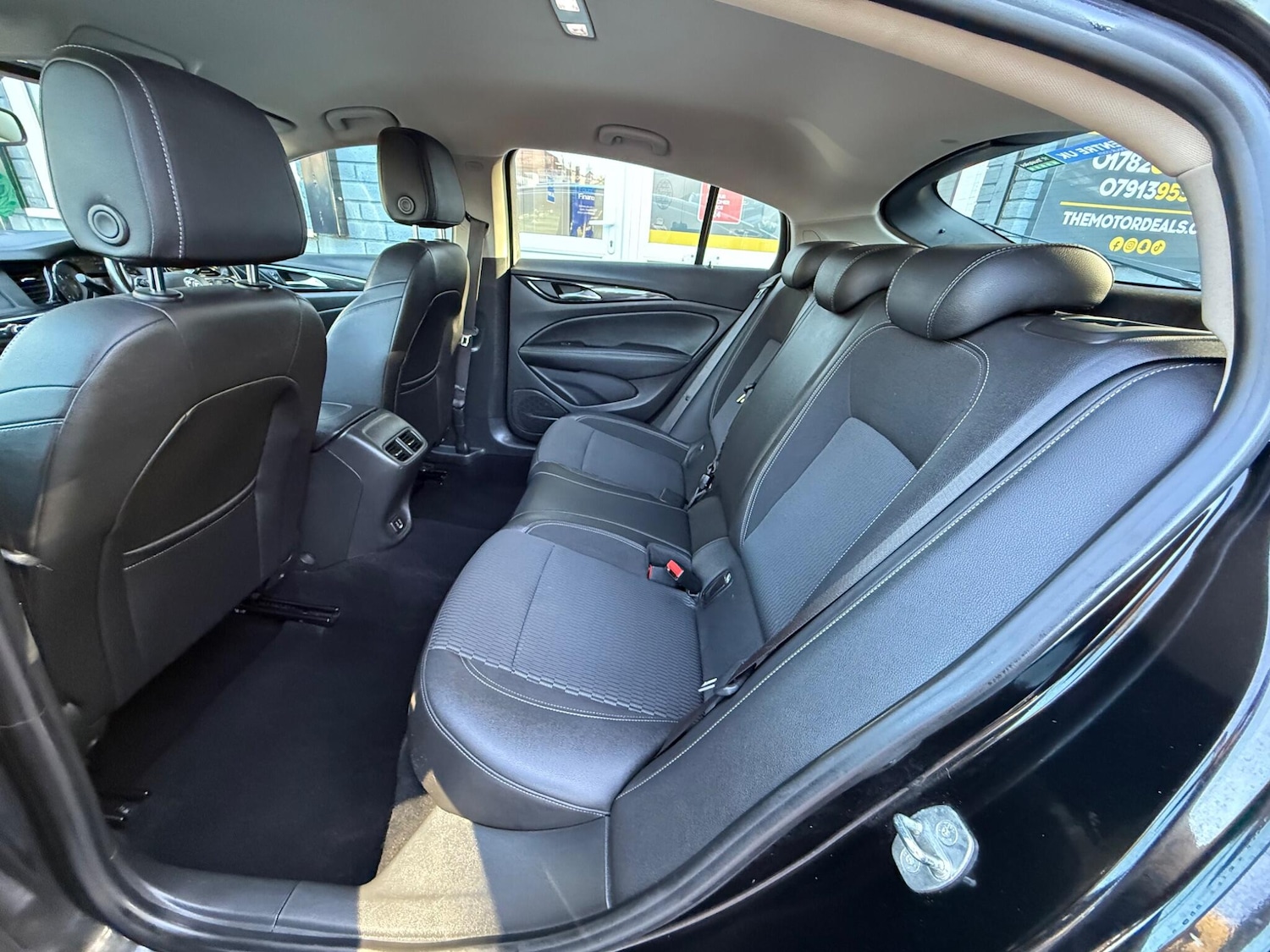 Used Vauxhall Insignia 2019 for sale - 76849801: Photo 19