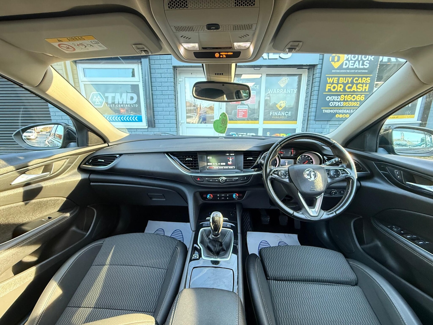 Used Vauxhall Insignia 2019 for sale - 76849801: Photo 4