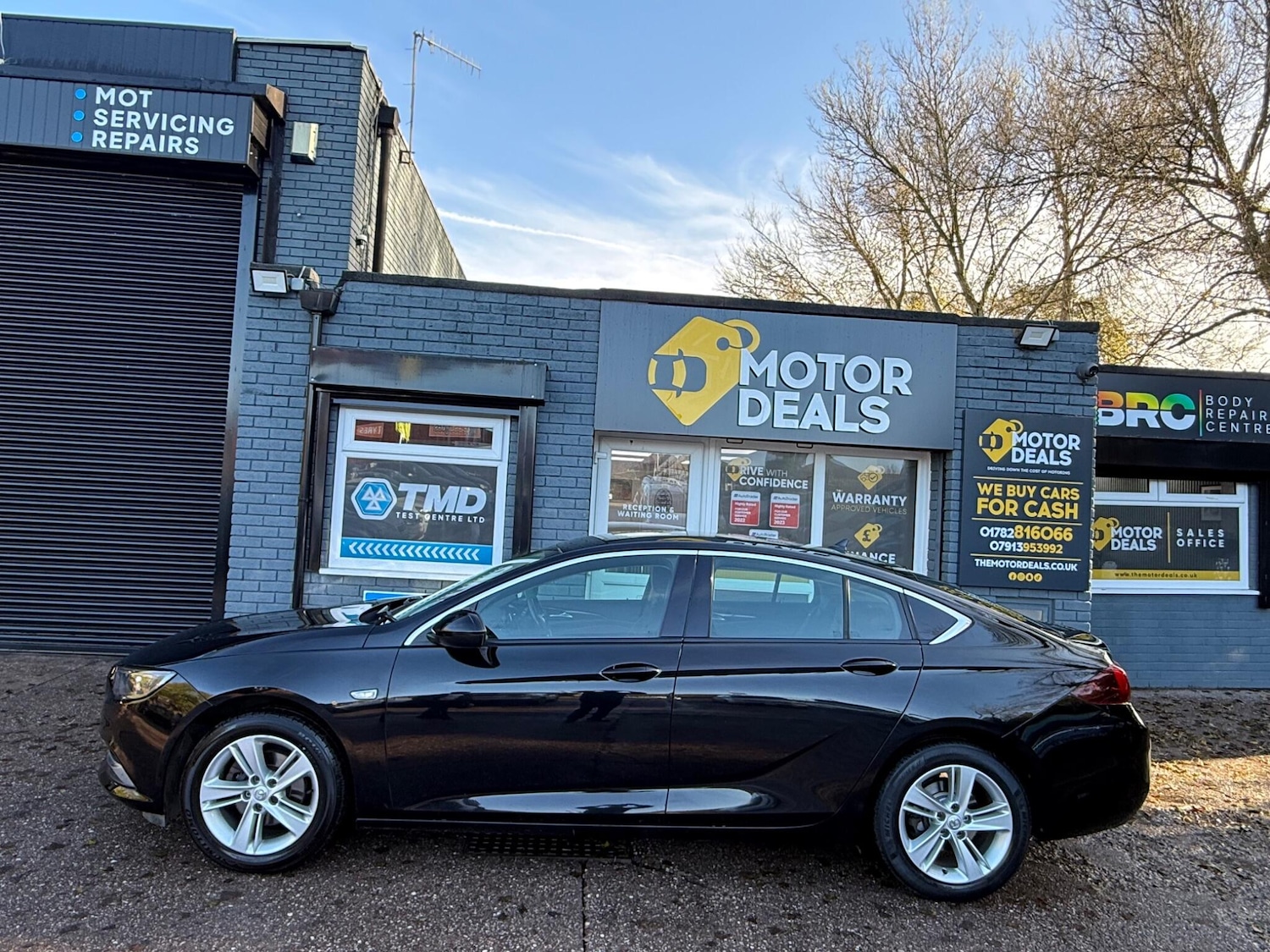 Used Vauxhall Insignia 2019 for sale - 76849801: Photo 9