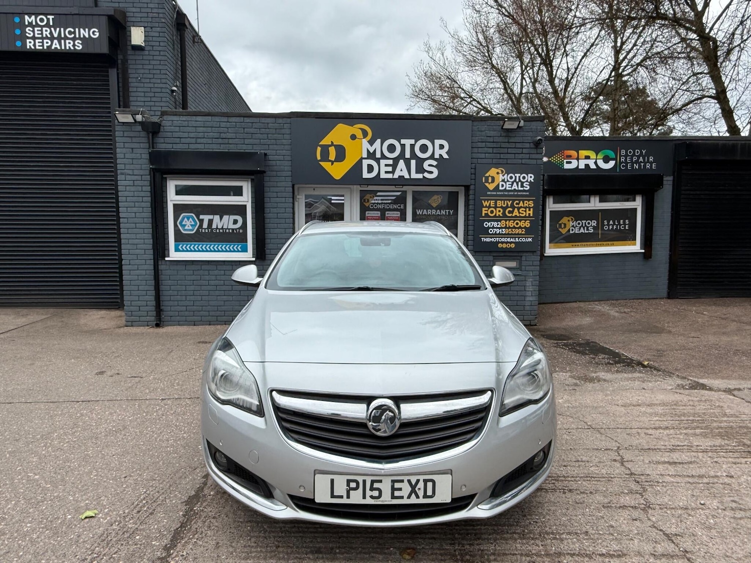 Used Vauxhall Insignia for sale - 78128142: Photo 2