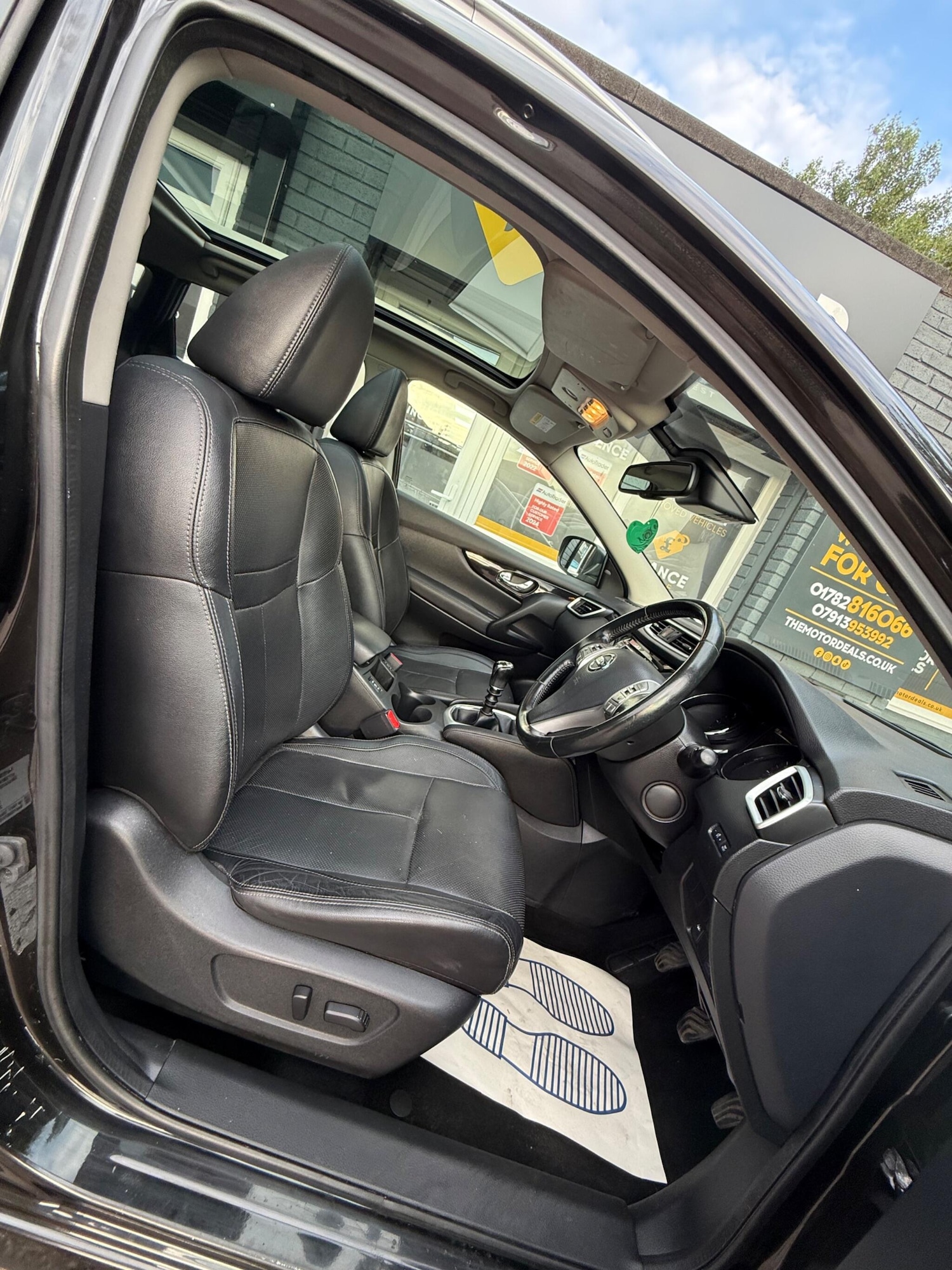 Used Nissan Qashqai 2015 for sale - 76585515: Photo 14