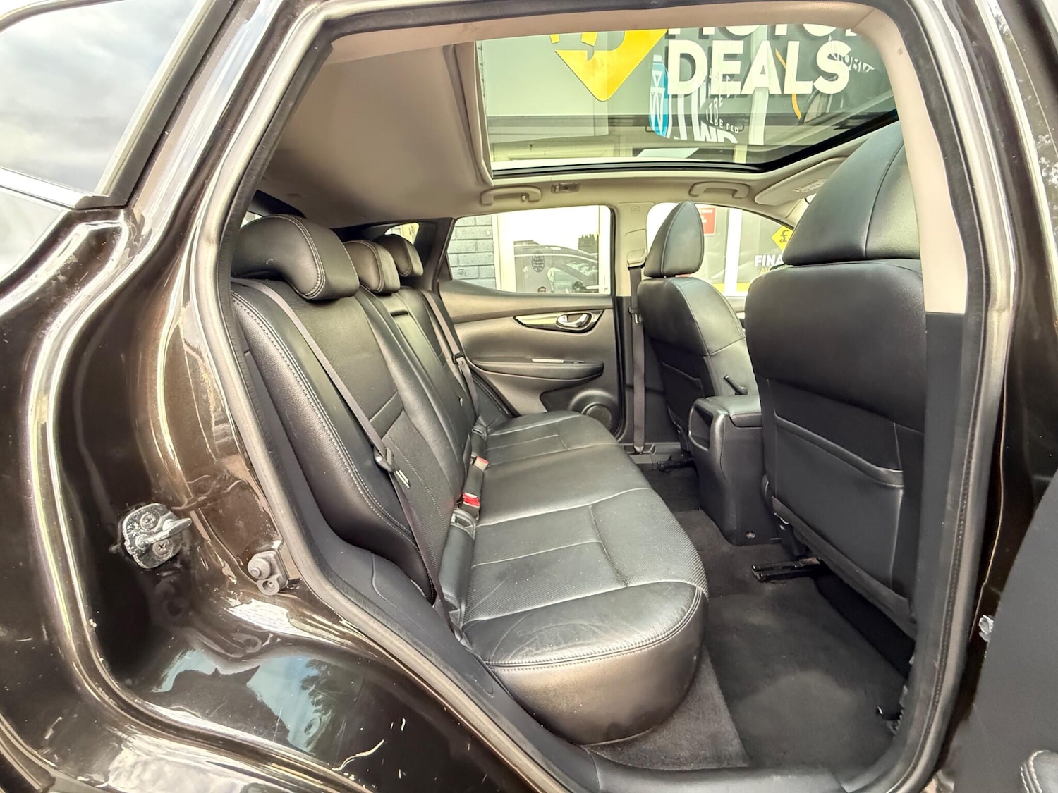 Used Nissan Qashqai 2015 for sale - 76585515: Photo 20