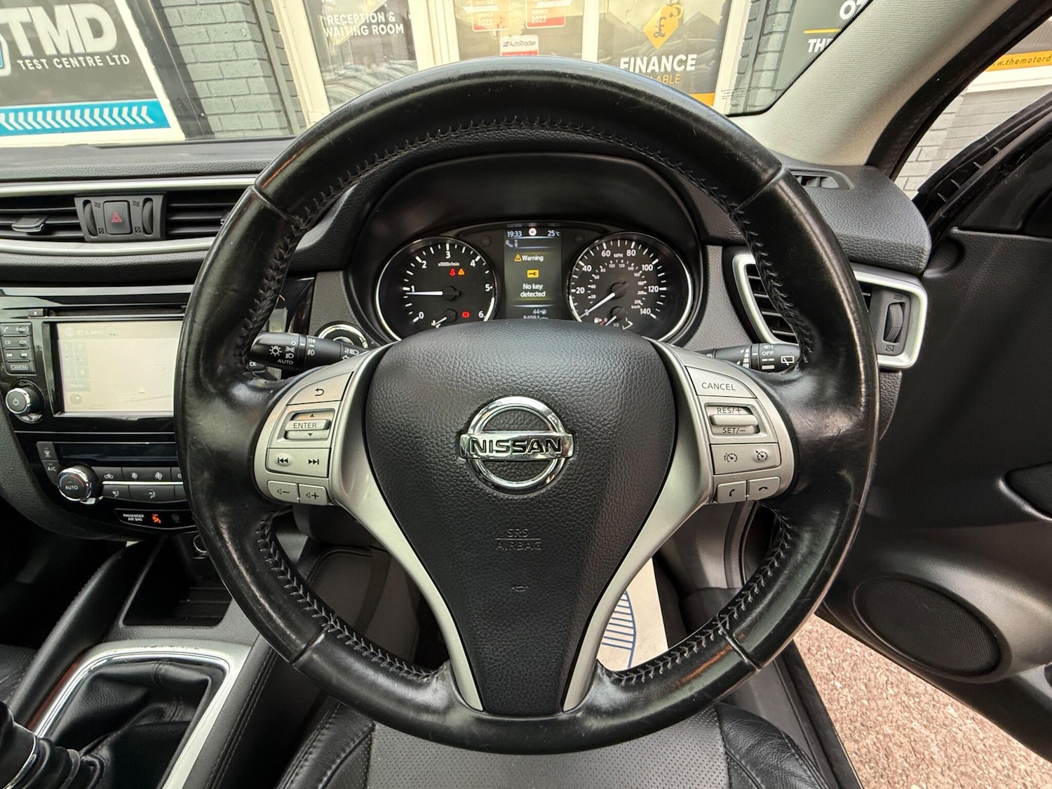 Used Nissan Qashqai 2015 for sale - 76585515: Photo 22