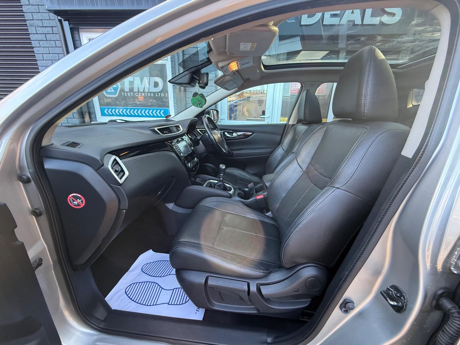 Used Nissan Qashqai 2015 for sale - 77101737: Photo 17