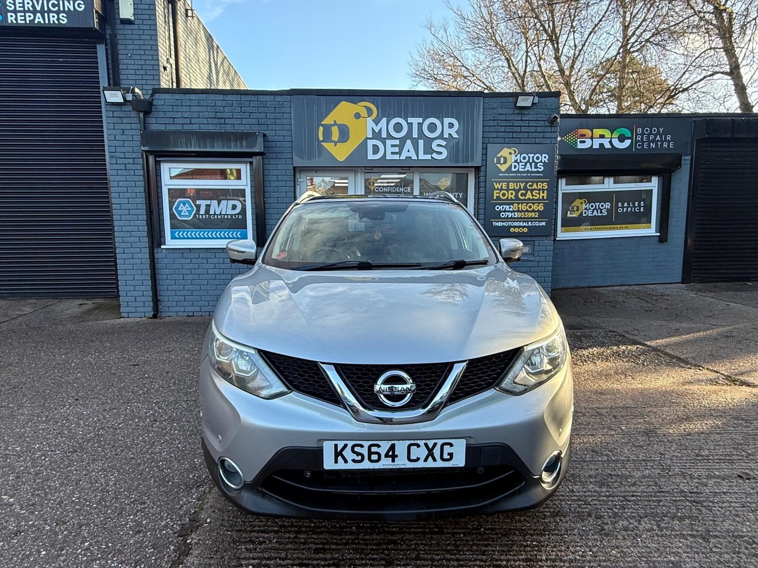 Used Nissan Qashqai 2015 for sale - 77101737: Photo 2