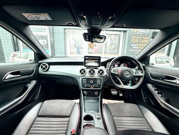 Used Mercedes-Benz GLA 2015 for sale - 76991519: Photo