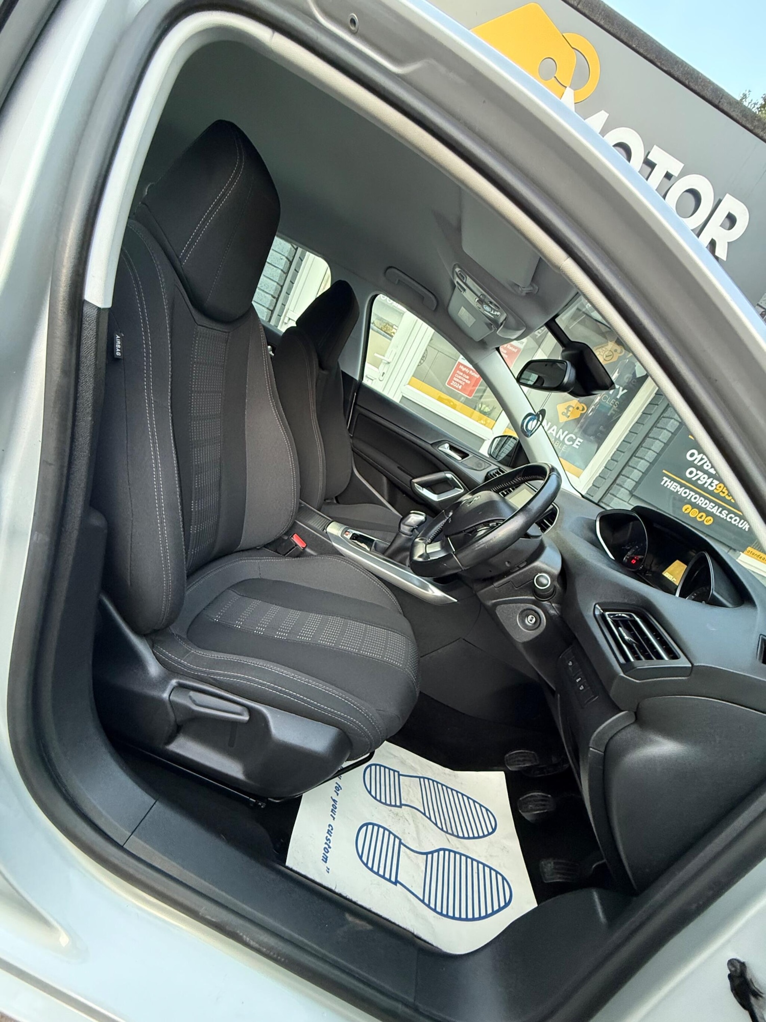 Used Peugeot 308 2017 for sale - 77202699: Photo 15