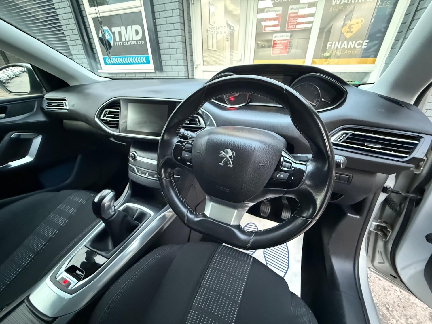 Used Peugeot 308 2017 for sale - 77202699: Photo 23