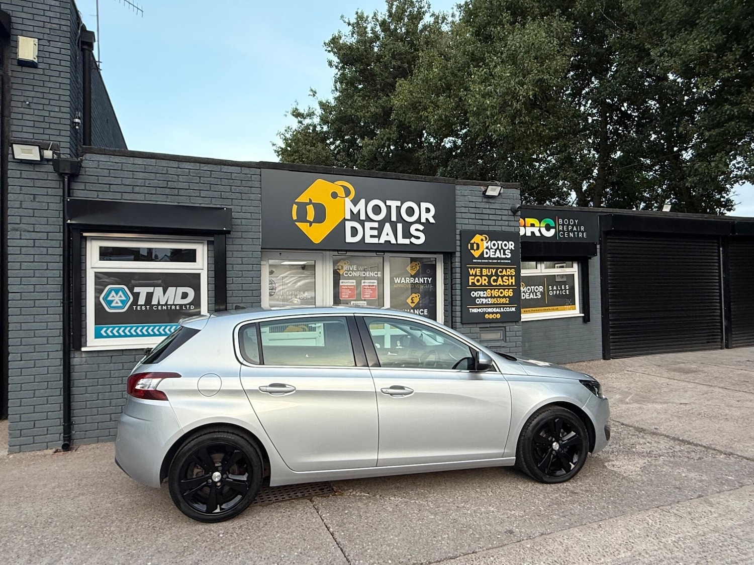 Used Peugeot 308 2017 for sale - 77202699: Photo 6