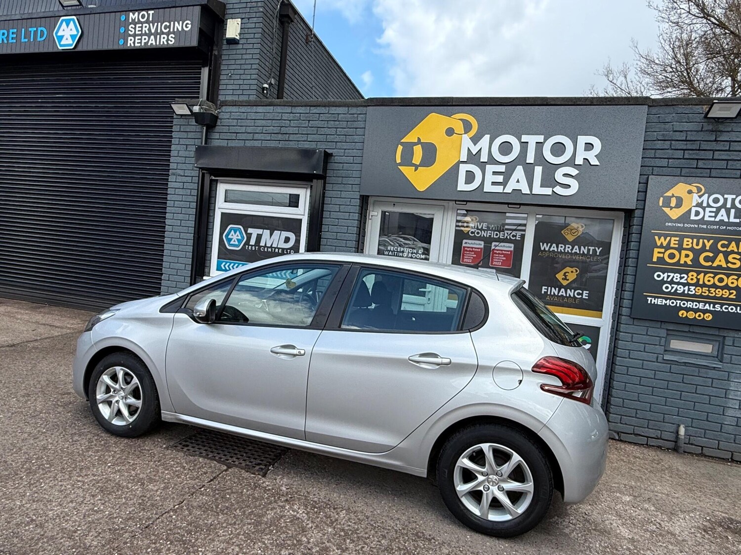 Used Peugeot 208 for sale - 78057733: Photo 10