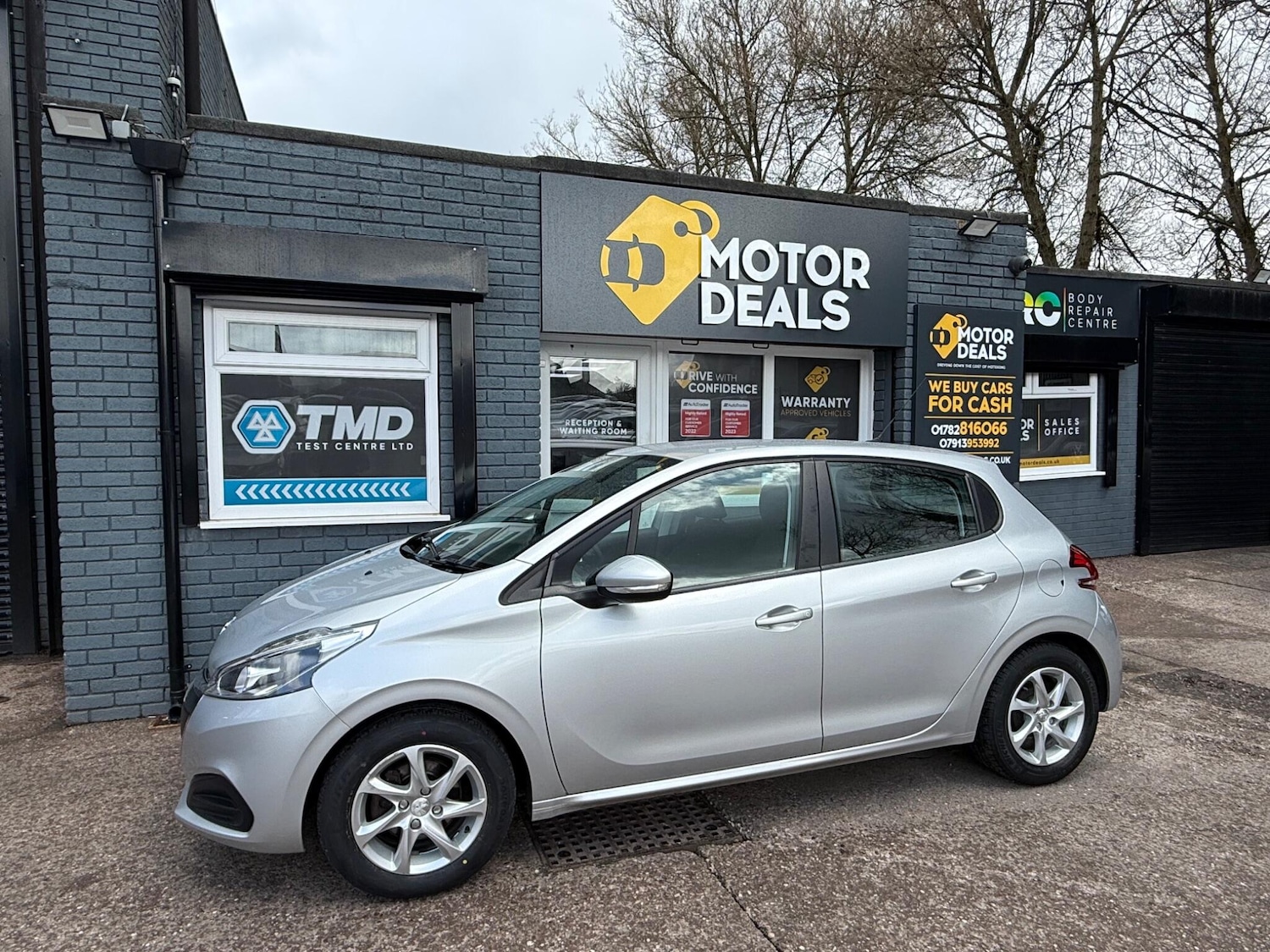 Used Peugeot 208 for sale - 78057733: Photo 3