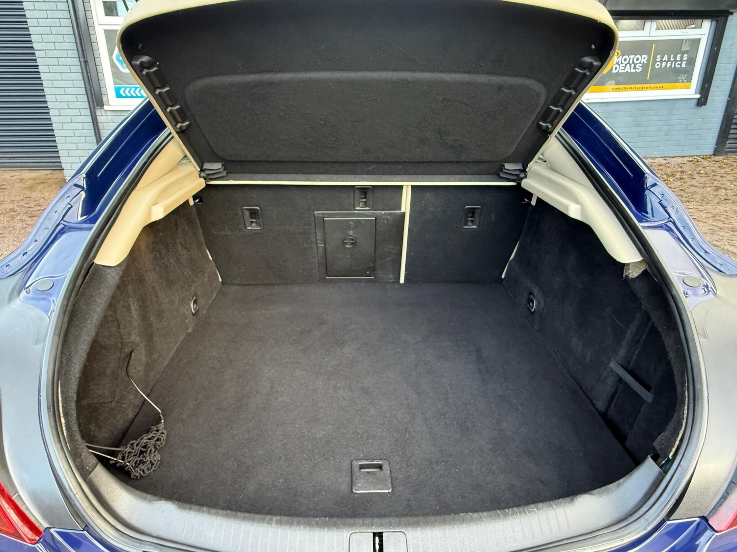 Used Vauxhall Insignia 2014 for sale - 76573731: Photo 20