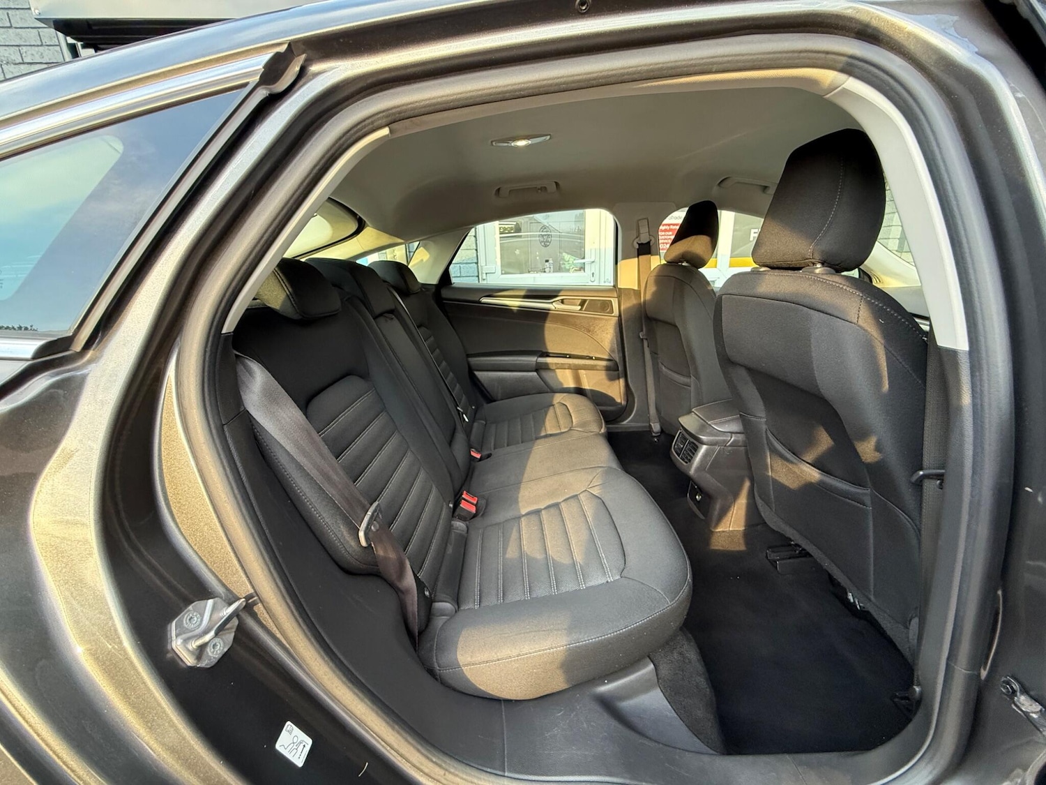 Used Ford Mondeo 2017 for sale - 76988982: Photo 21