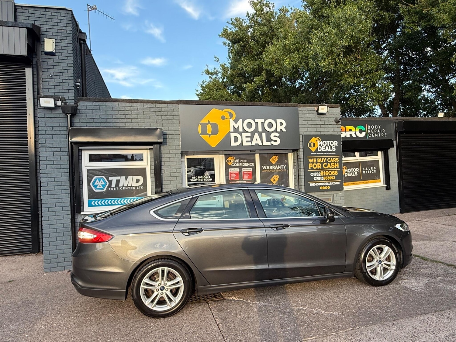 Used Ford Mondeo 2017 for sale - 76988982: Photo 6