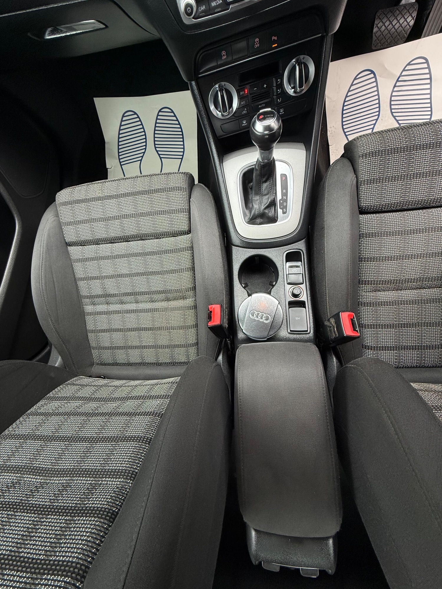 Used Audi Q3 2013 for sale - 77970592: Photo 26