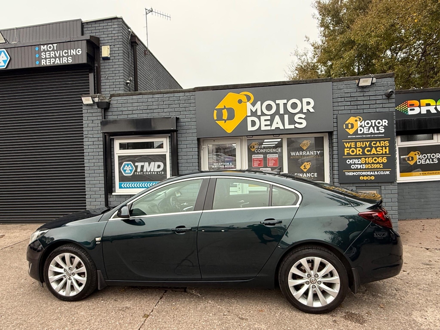 Used Vauxhall Insignia 2014 for sale - 76361406: Photo 11