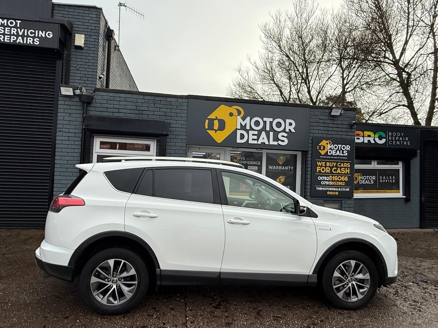 Used Toyota RAV4 2017 for sale - 77291156: Photo 8