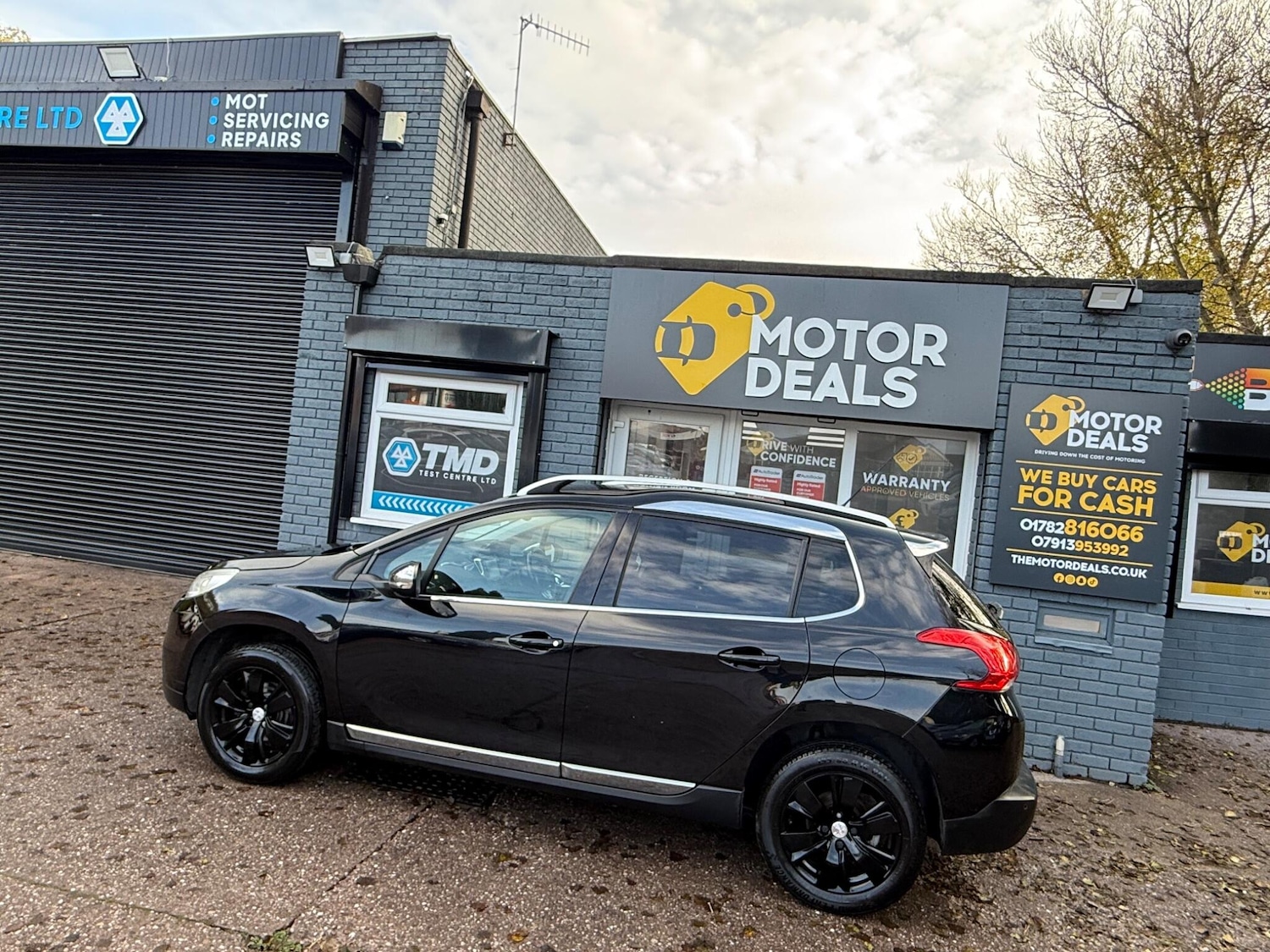 Used Peugeot 2008 2015 for sale - 77377441: Photo 10