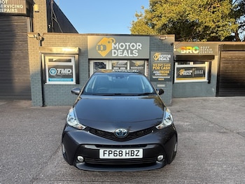 Used Toyota Prius+ 2018 for sale - 79336765: Photo