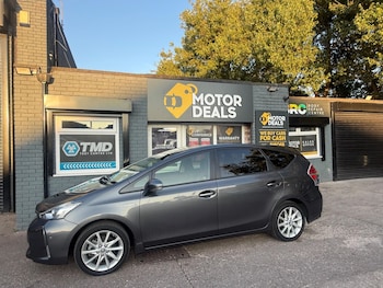 Used Toyota Prius+ 2018 for sale - 79336765: Photo
